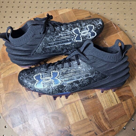 Under Armour Blur Smoke Suede 2.0 Men's Size 9 Football Cleats Black 3027978-001 - Picture 1 of 12
